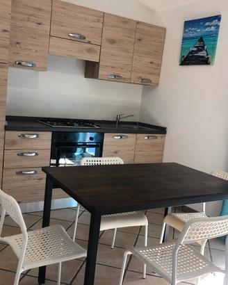 Affittiamo bivano in Villa bifamiliare