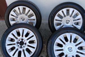 4 Cerchi in lega 15" usati Lancia y / Fiat