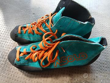 scarpa per arrampicata 