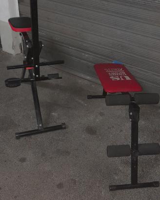 Due attrezzature  da oalestra