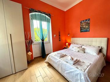 MONOLOCALE CON PARK PRIVATO a 1km Stazione 5 Terre