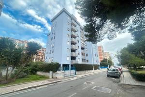 Cagliari,QuartieredelSole 130mq con cantina e p.a