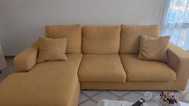 Divano giallo poltrone e sofà 