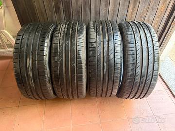 4 Pneumatici estivi 245/45 R19