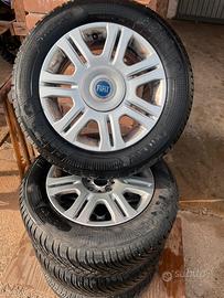 Cerchi in lega con gomme 195/60 r15