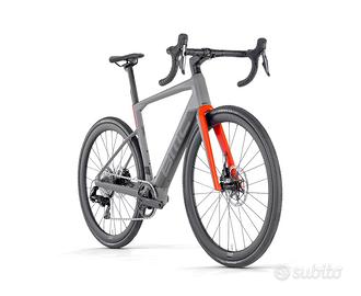 BMC RoadMachine Amp 01 one  54 56 58 61