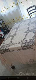 Tovaglia in lino con 12 tovaglioli