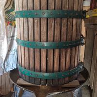 TORCHIO E MACINA UVA