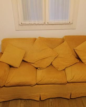 Divano 3 posti sfoderabile con cuscini