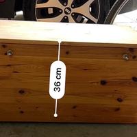 cassapanca con ruote