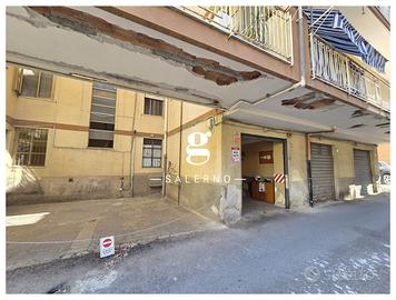 Box/Posto auto Salerno [Box via TrucilloVCG]