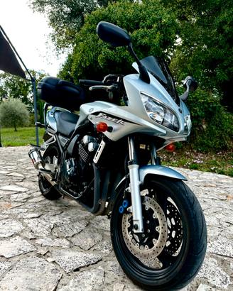Yamaha fzs 600 fazer