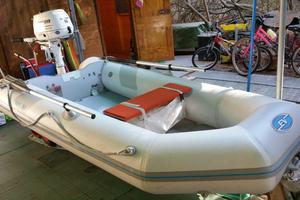GOMMONE TENDER E MOTORE JOHONSON CV.6