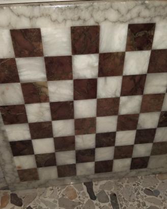 scacchiera in marmo 