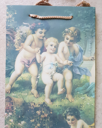 Buste in cartone decorate