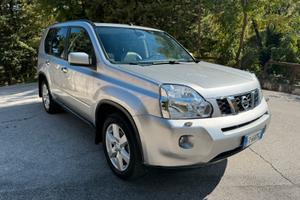 Nissan xtrail  4x4