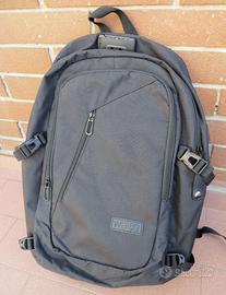 Zaino Antifurto Porta PC WENIG, Lucchetto + USB