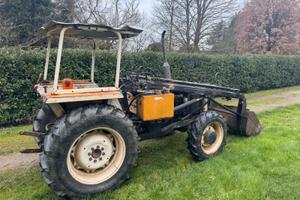 Trattore agricolo lamborghini 654