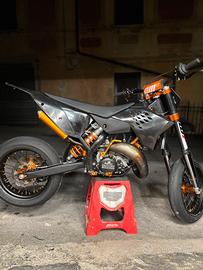 Ktm exc 125 doppia omologazione