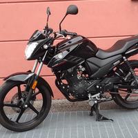Yamaha YS 125 -550 KM