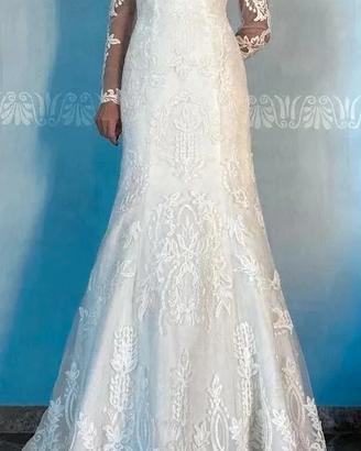 Abito da sposa in tulle ricamato marca Rosa Clarà