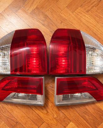 Fanali posteriori BMW X3 E83 restyling ORIGINALI