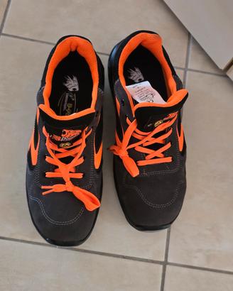 scarpe da lavoro mai usate 