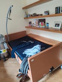 letto da degenza elettrico