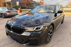 BMW 520 d 48V Touring Msport gomme nuove