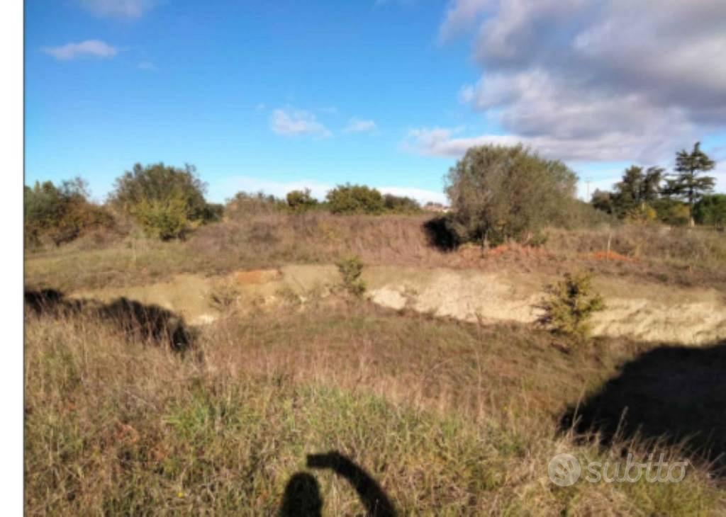 Immobile in asta di 13507 m² a Bracciano - Altro