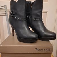 Stivaletti Tamaris n.39 con borchiette 