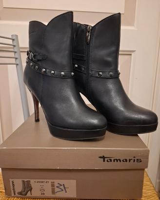 Stivaletti Tamaris n.39 con borchiette 