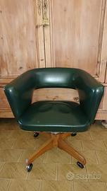 Sedia da ufficio vintage.