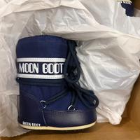 Moon boot