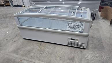 Banco Surgelati Costan