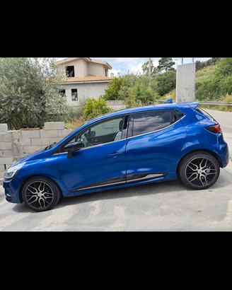 Clio 4 full optional