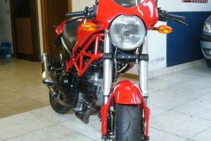 Ducati Monster 695