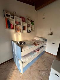 Letto doppio estraibile salvaspazio con scrivania