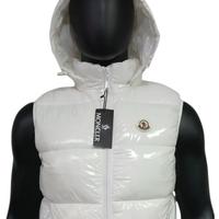 Smanicato Moncler e Blauer