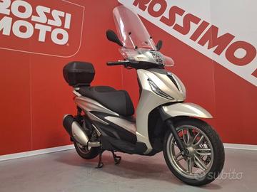 PIAGGIO Beverly 300 i.e. Beverly 300 Piaggio AB