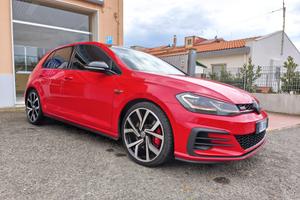 Volkswagen Golf GTI Performance 2.0 245 CV TSI DSG