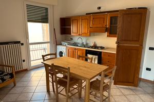 Trilocale 5 posti letto zona fiera