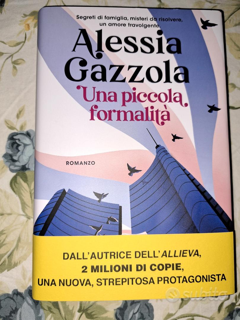 Alessia Gazzola: Una piccola formalità - Libri e Riviste In vendita a Padova