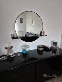 Specchio con mensola
