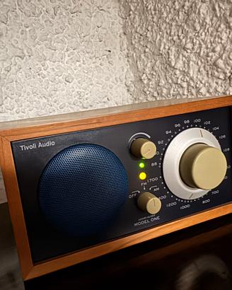 Radio Tivoli model One