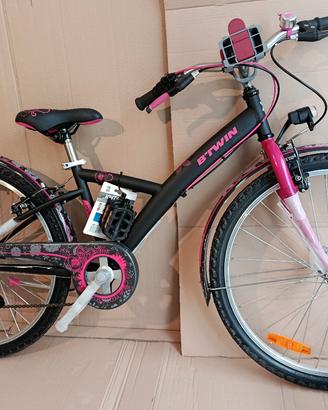 bicicletta misura 24 NUOVA 