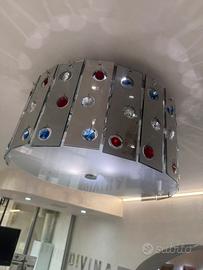 Lampadario con specchi e pietre di cristallo