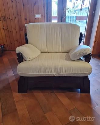 ✨ Poltrona letto in legno massello – come nuova! ✨