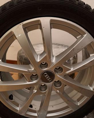 Audi A3 8V gomme invernali 225/45 + cerchi 17"