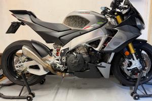 Aprilia Tuono V4 anno 2022 7500 km